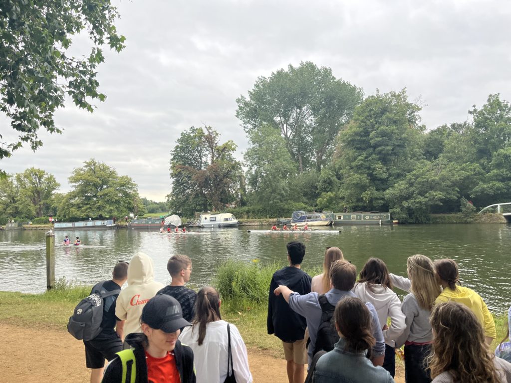 Rowing on the Thames