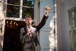 Raise your glasses and toast the English College in Prague!